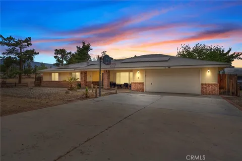 10080 Valle Vista Road, Phelan, CA 92371 - MLS#: IV25105688
