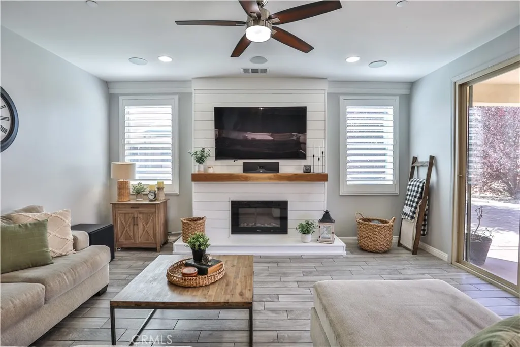 Additional image 7 of 1678 Bunnell St, Beaumont, CA 92223