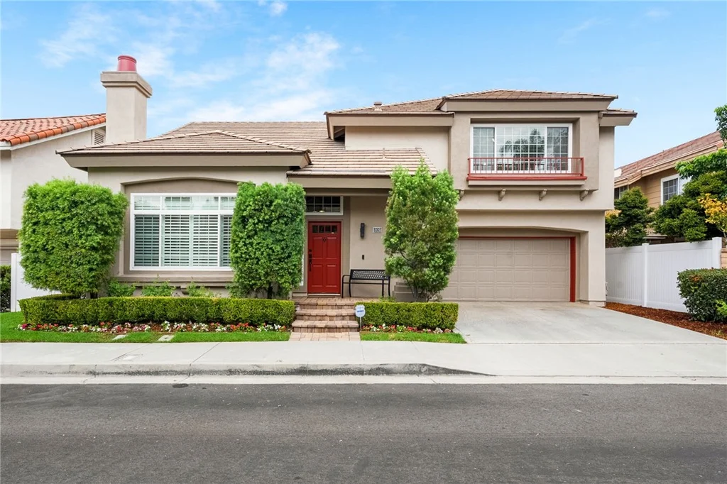 8301 E Peacock Ln, Orange, CA 92869 photo 3