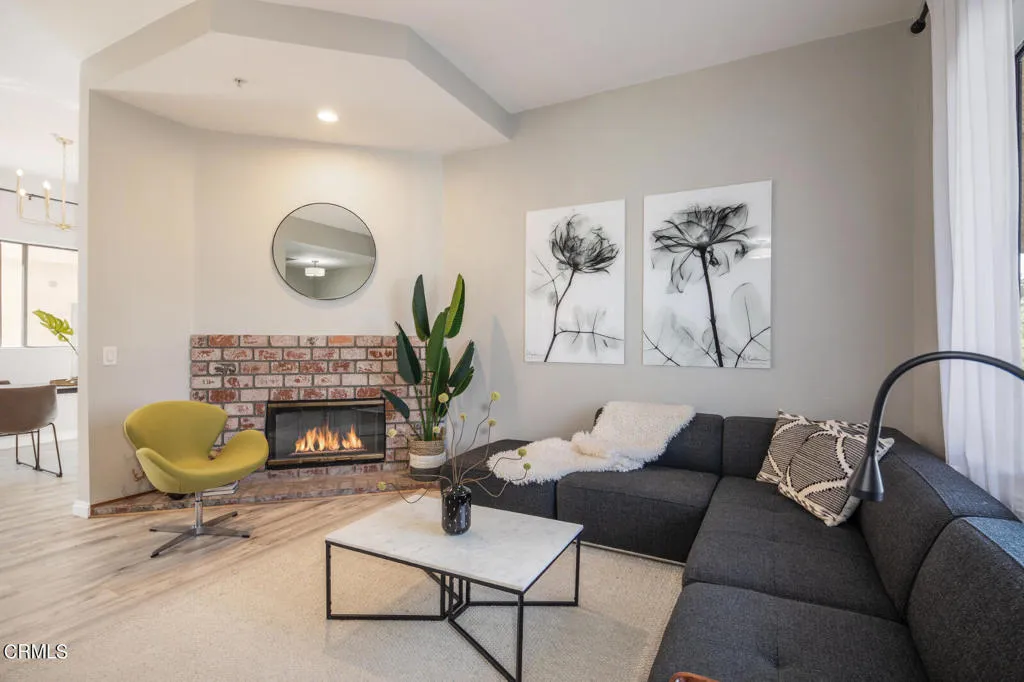 1035 Arroyo Verde Road Unit B, South Pasadena, CA 91030