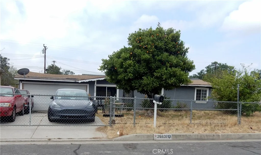 26631 15th St, Highland, CA 92346