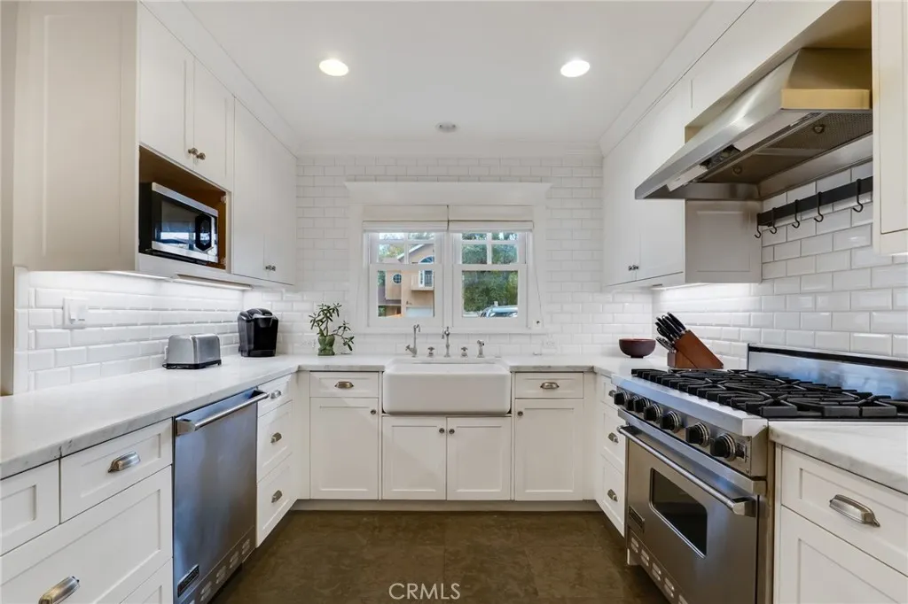 Additional image 6 of 22107 San Miguel St, Woodland Hills, CA 91364