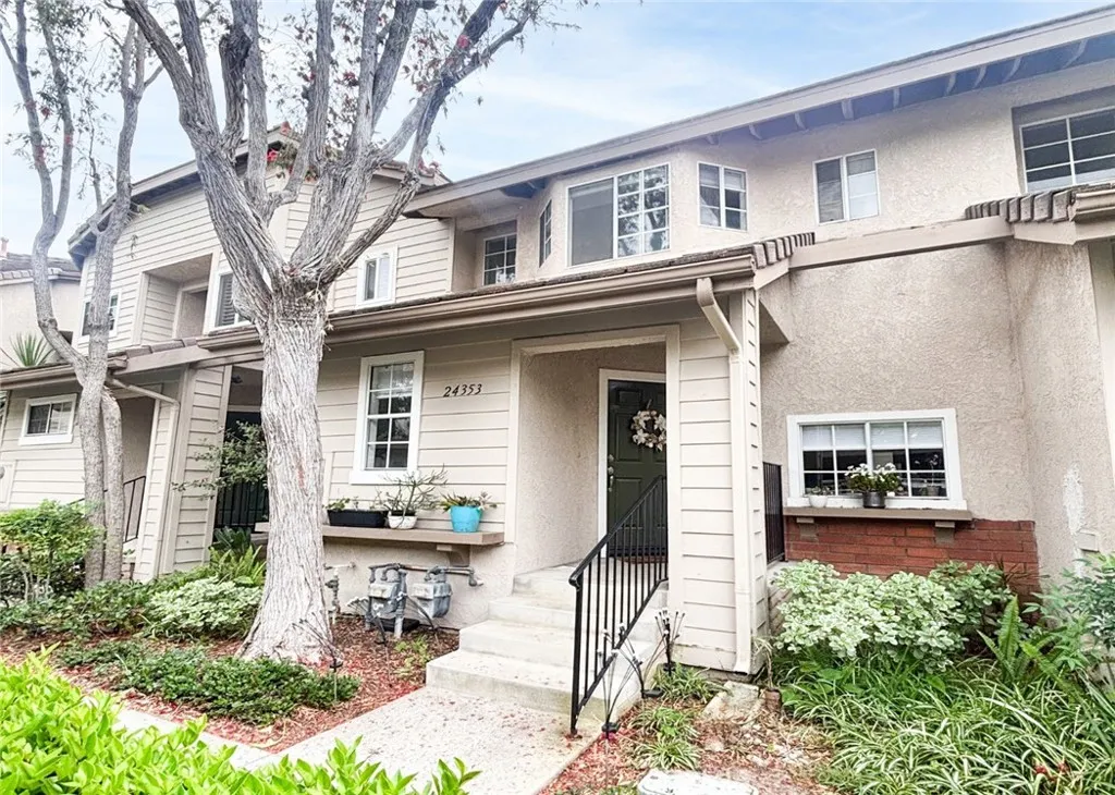 Additional image 2 of 24353 Marquis CT Unit 301, Laguna Hills, CA 92653