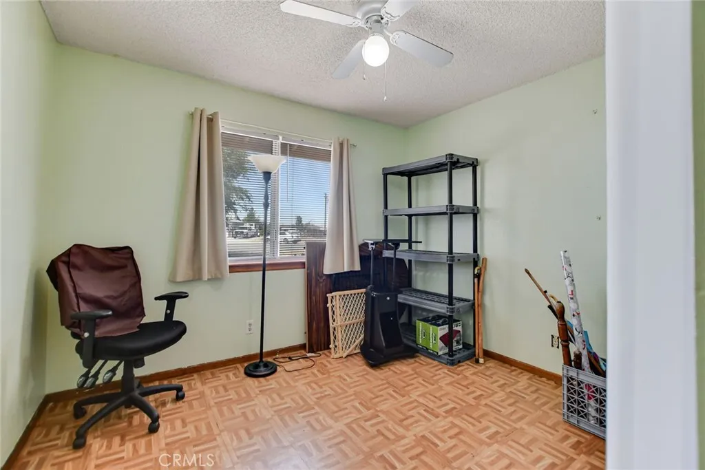 Additional image 48 of 21495 Minodoka Rd, Apple Valley, CA 92308
