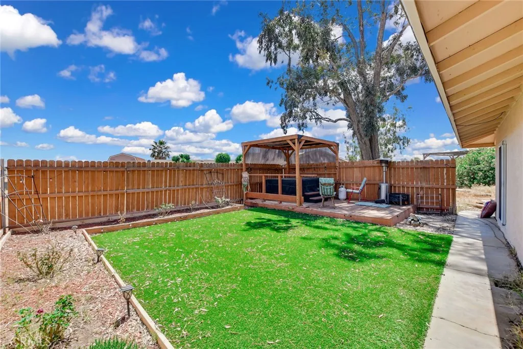 Additional image 54 of 21495 Minodoka Rd, Apple Valley, CA 92308