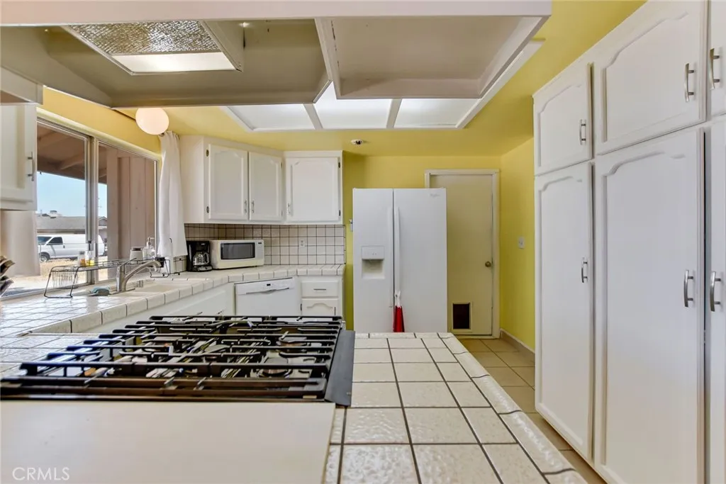 Additional image 13 of 21495 Minodoka Rd, Apple Valley, CA 92308
