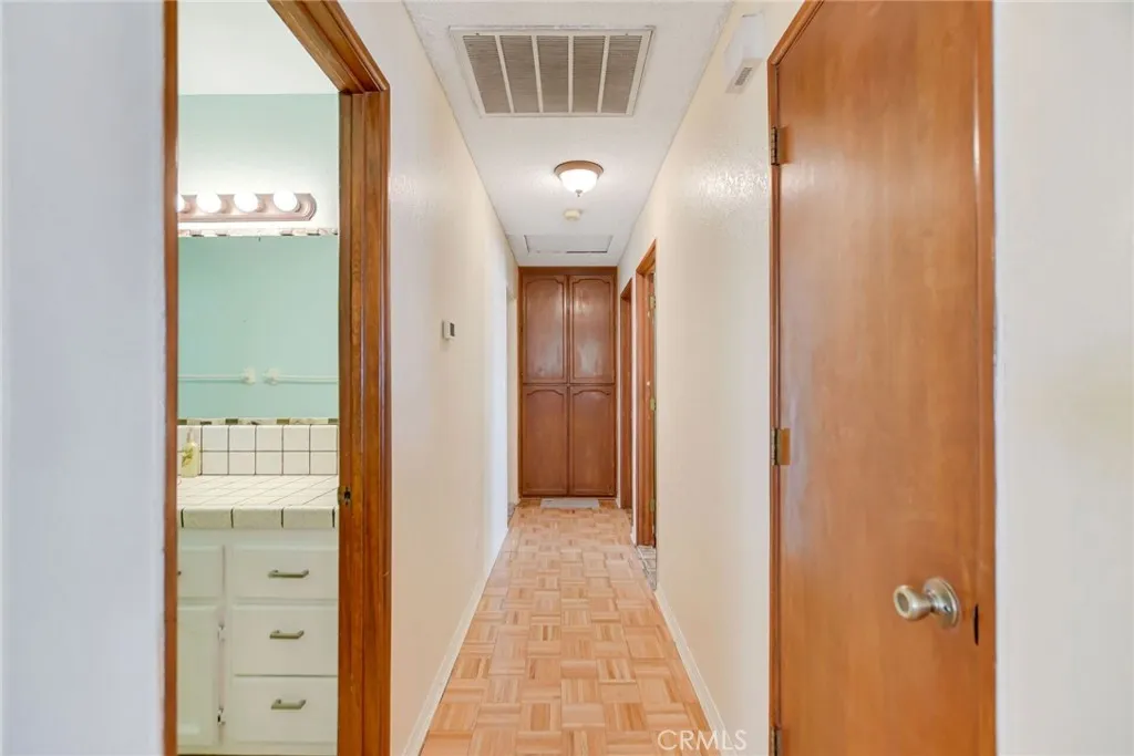 Additional image 46 of 21495 Minodoka Rd, Apple Valley, CA 92308