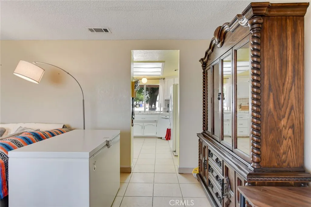 Additional image 39 of 21495 Minodoka Rd, Apple Valley, CA 92308