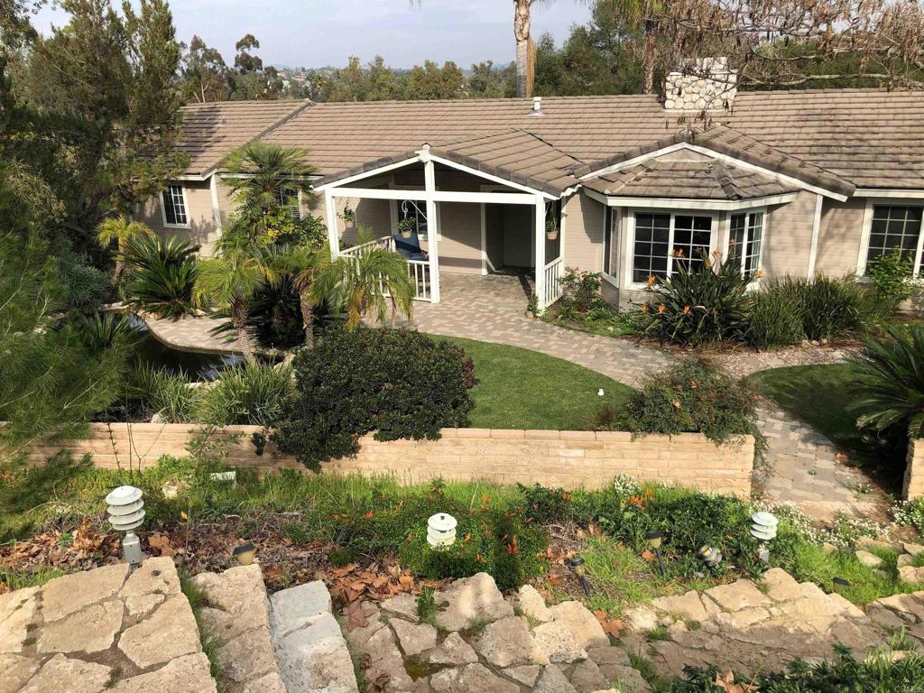 698 Elm Tree Lane, Fallbrook, CA 92028 MLS NDP2306565 Listing