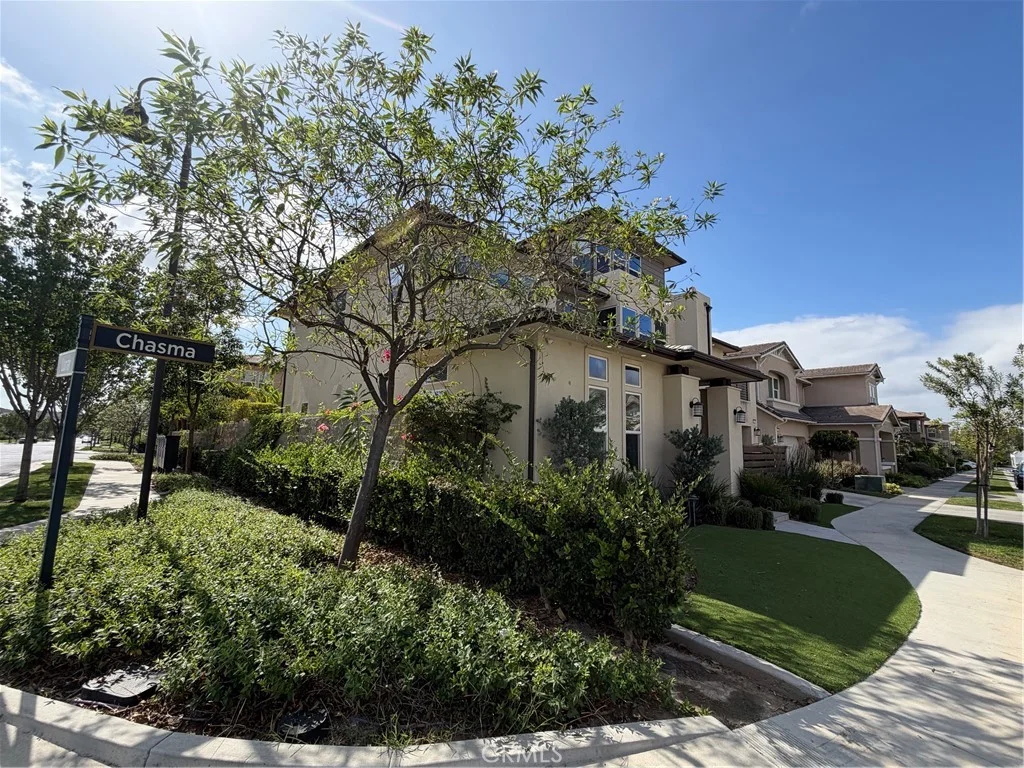 64 Chasma, Irvine, CA 92618 photo 4