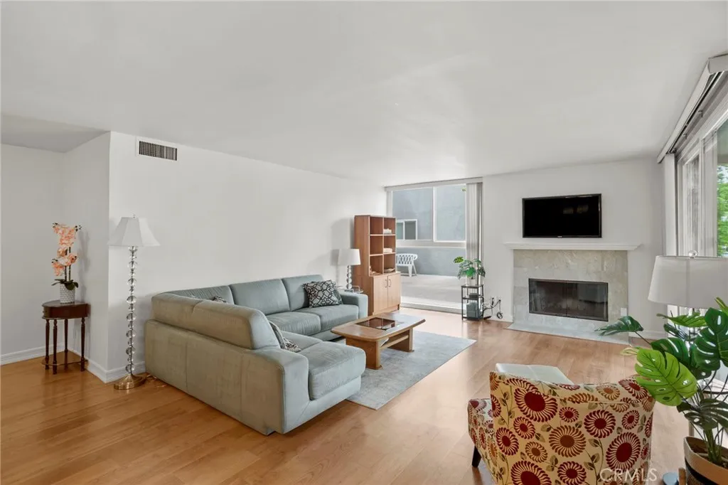 Additional image 39 of 4915 Tyrone Avenue Unit 136, Sherman Oaks, CA 91423