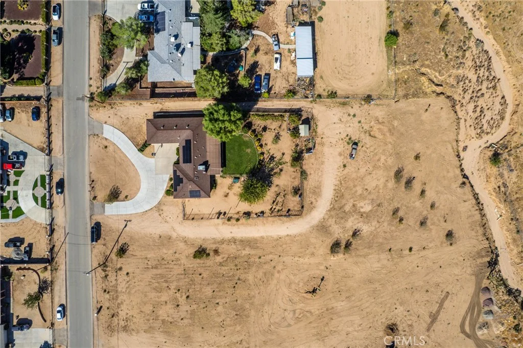 18572 Atlantic St, Hesperia, CA 92345