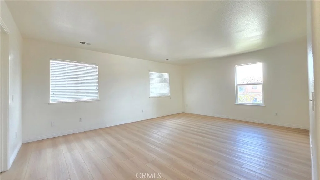 1195 Harrier St, Perris, CA 92571