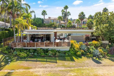 2532 La Costa Ave, Carlsbad, CA MLS: NDP2503520