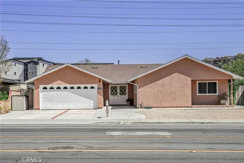 4820 Kelly Drive, Carlsbad, CA MLS: ND25071935