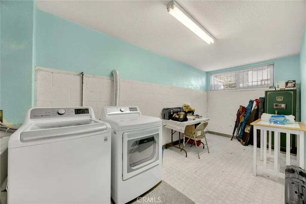 Additional image 28 of 570 W 14th St Unit 4, San Pedro, CA 90731