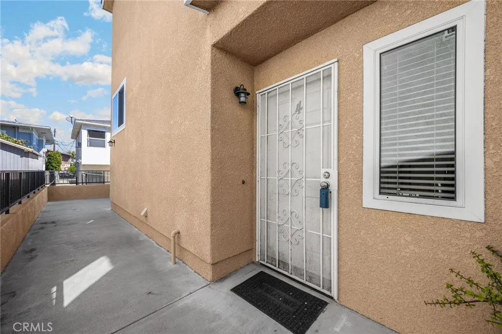 Additional image 31 of 570 W 14th St Unit 4, San Pedro, CA 90731