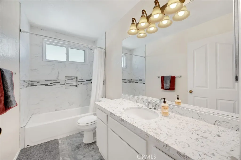 Additional image 20 of 570 W 14th St Unit 4, San Pedro, CA 90731