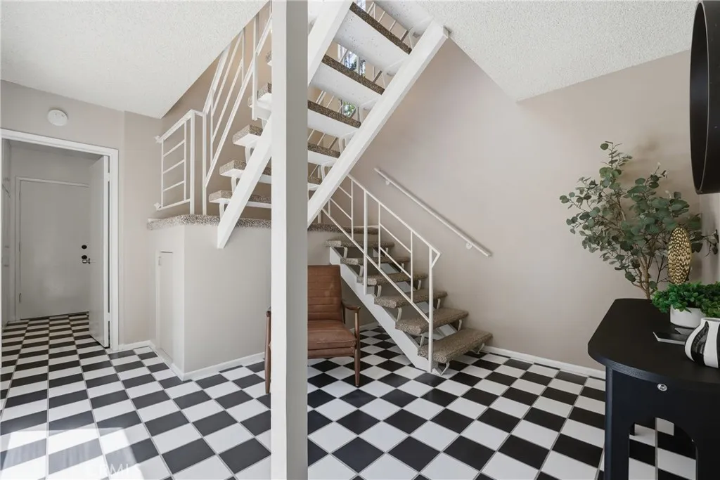 Additional image 23 of 5916 E The Toledo, Long Beach, CA 90803