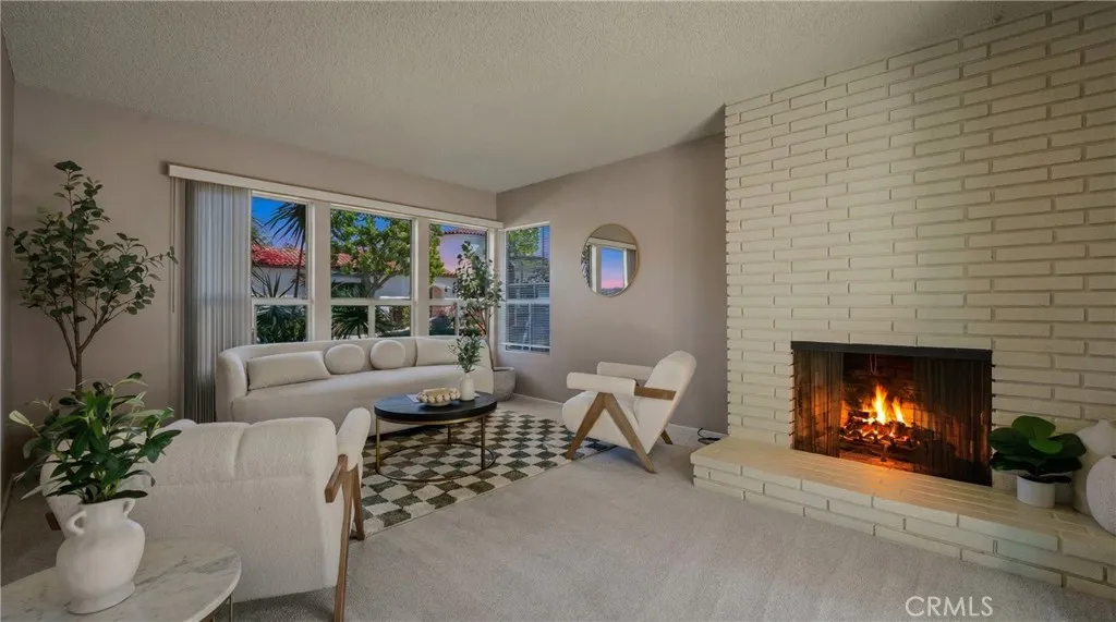 Additional image 50 of 5916 E The Toledo, Long Beach, CA 90803