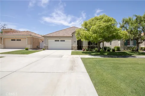 11909 Kettering Drive, Bakersfield, CA MLS: NS25109975