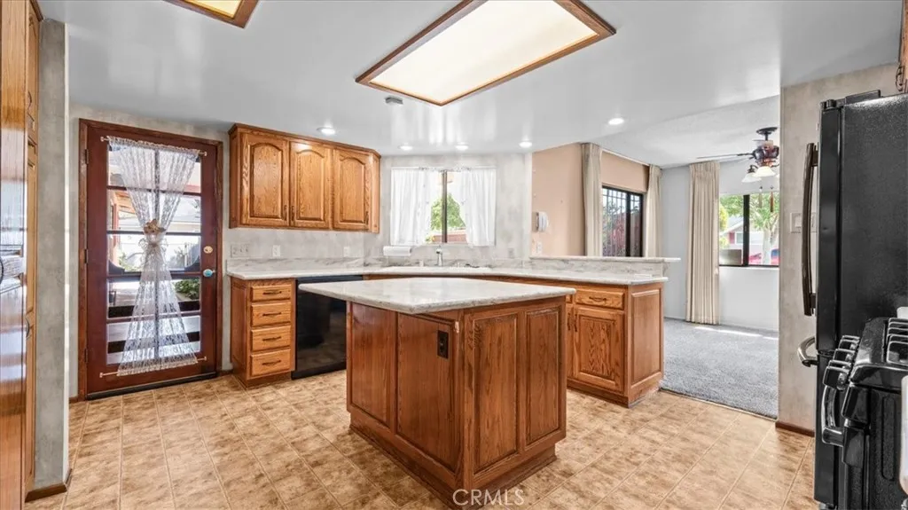 Additional image 14 of 27196 10th Street, Highland, CA 92346