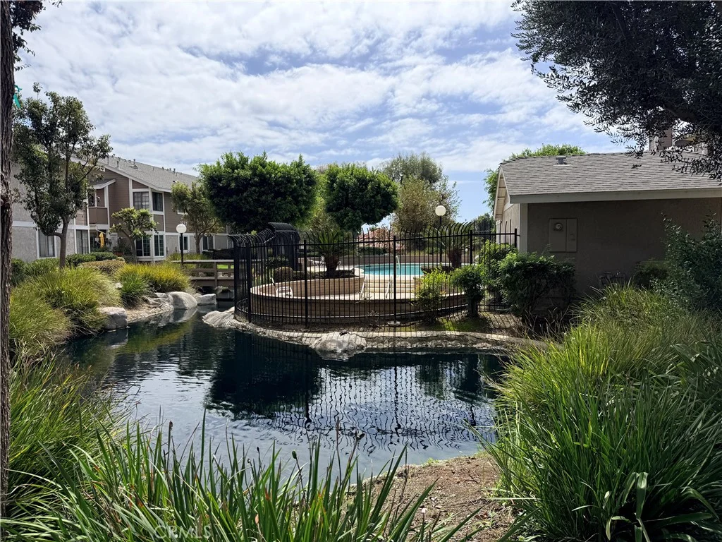 1507 S Raitt St, Santa Ana, CA 92704