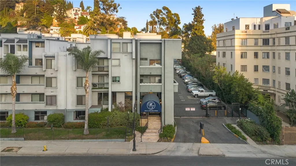 Additional image 46 of 1940 N Highland Avenue Unit 2, Los Angeles, CA 90068