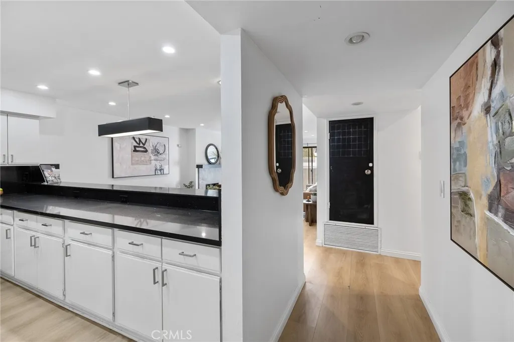 Additional image 52 of 1940 N Highland Avenue Unit 2, Los Angeles, CA 90068