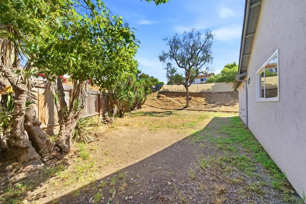Additional image 97 of 1835 Debra Lane, Vista, CA 92084