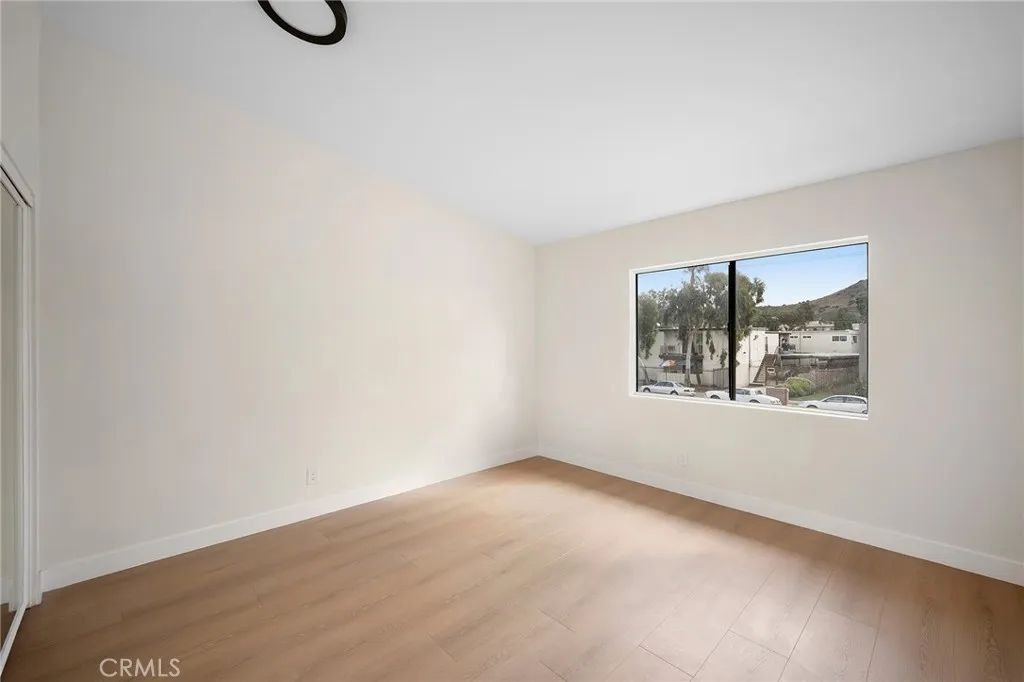 Additional image 17 of 8601 Sunland Boulevard Unit 5, Sun Valley, CA 91352