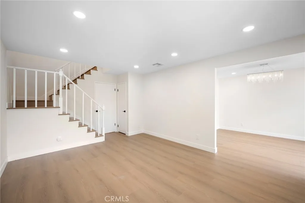 Additional image 8 of 8601 Sunland Boulevard Unit 5, Sun Valley, CA 91352