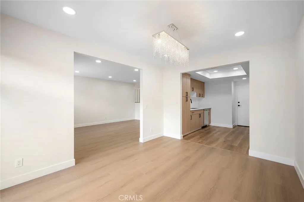 Additional image 12 of 8601 Sunland Boulevard Unit 5, Sun Valley, CA 91352