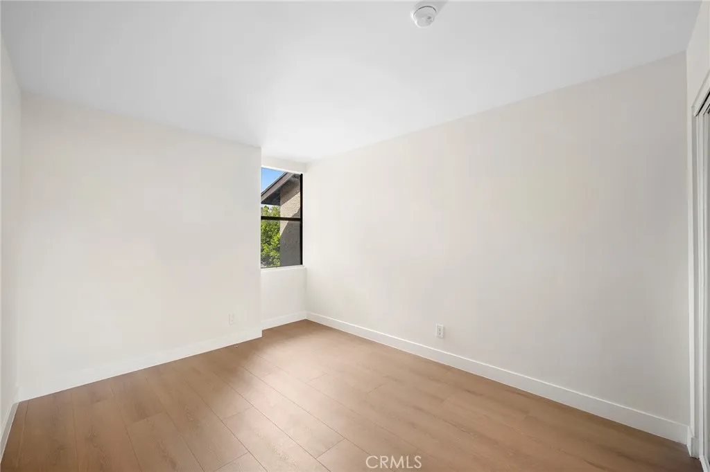 Additional image 19 of 8601 Sunland Boulevard Unit 5, Sun Valley, CA 91352