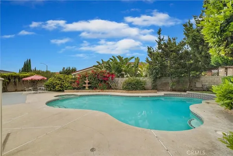 1340 S Scarborough Lane, Anaheim, CA MLS: PW25080313