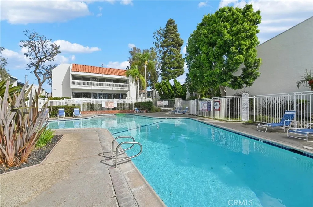 Additional image 25 of 641 S Prospect Avenue Unit 103, Redondo Beach, CA 90277