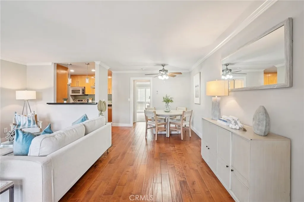 Additional image 6 of 641 S Prospect Avenue Unit 103, Redondo Beach, CA 90277