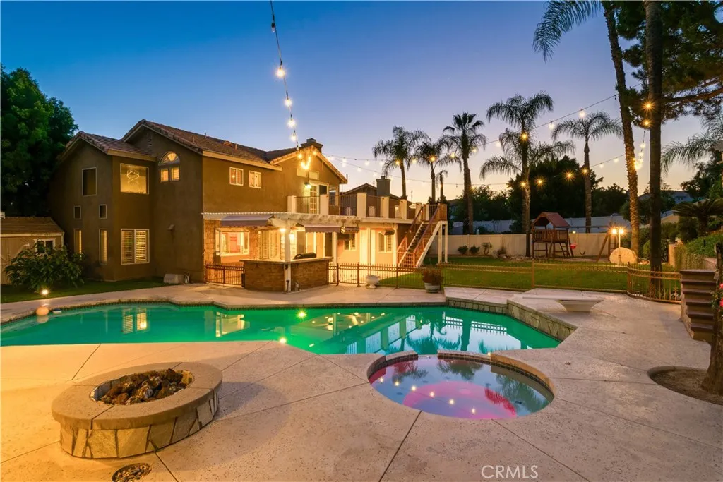 Additional image 3 of 28340 Pino Pl, Highland, CA 92346