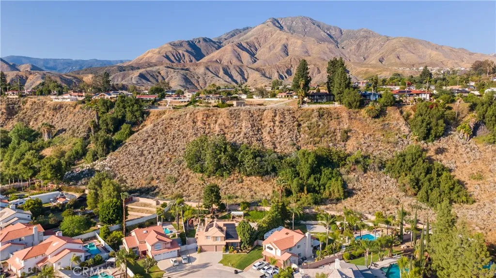 Additional image 42 of 28340 Pino Pl, Highland, CA 92346
