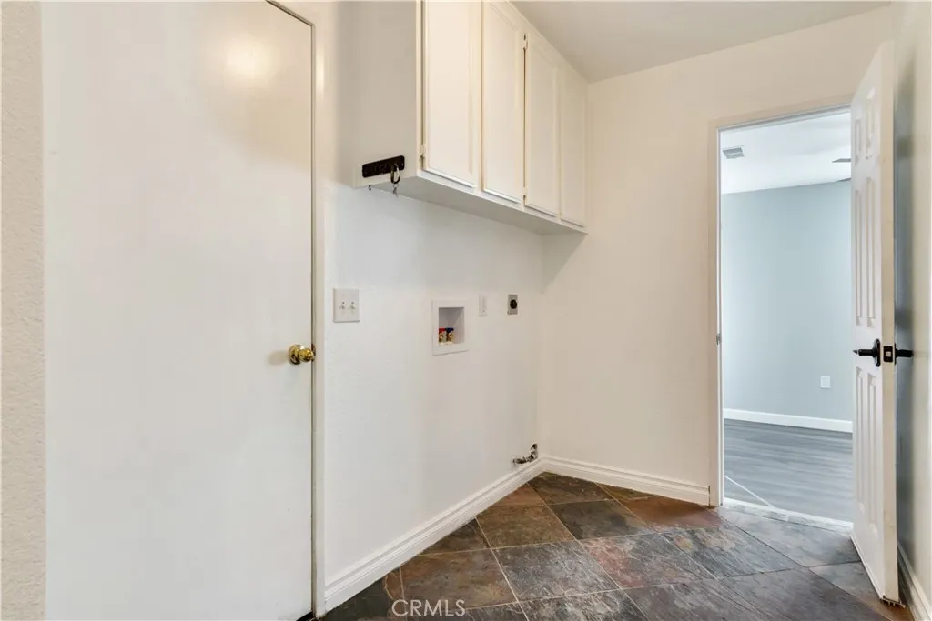 Additional image 18 of 28340 Pino Pl, Highland, CA 92346