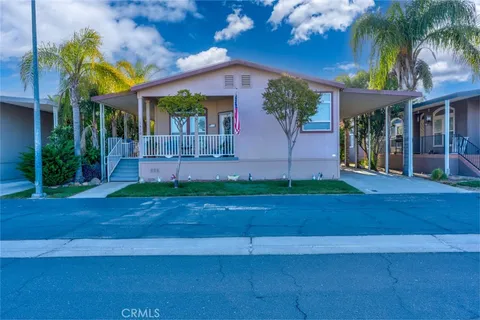 1470 Queen Way Unit 17, Livingston, CA MLS: MC25076027