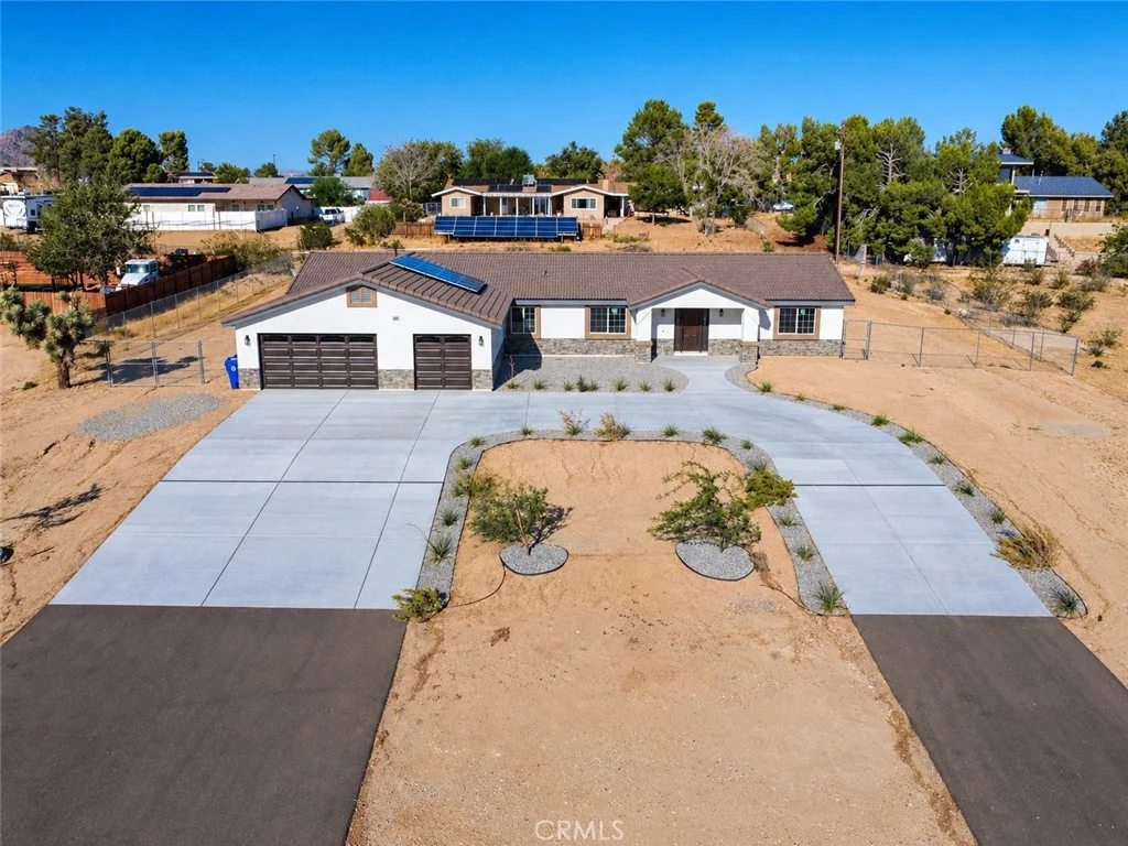 14685 Apple Valley Road, Apple Valley, CA 92307