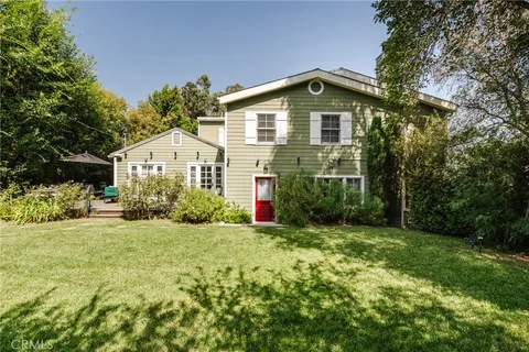 6800 Pacific View Drive, Los Angeles, CA 90068 - MLS#: GD25008978