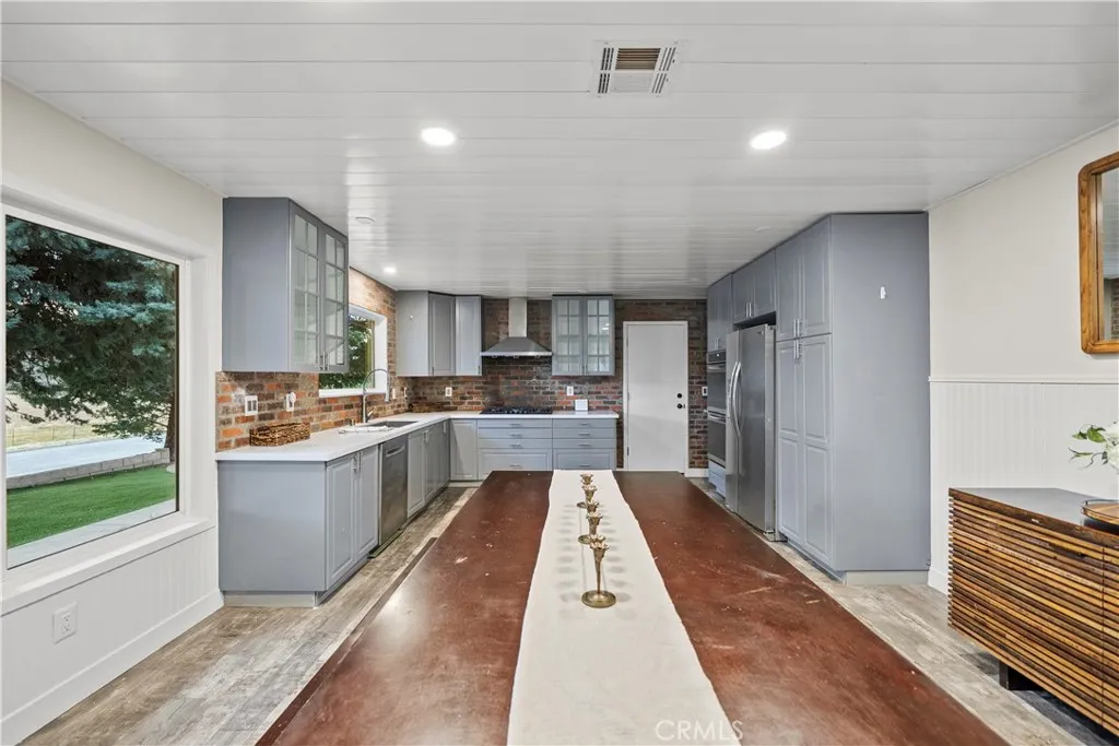 Additional image 11 of 42612 Montello Dr, Lake Elizabeth, CA 93532