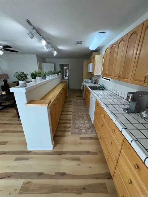 2451 Dye Rd, Ramona, CA MLS: NDP2502954