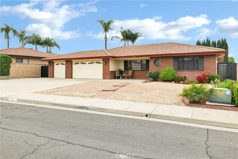 731 Genesee Drive, Hemet, CA MLS: SW25086275