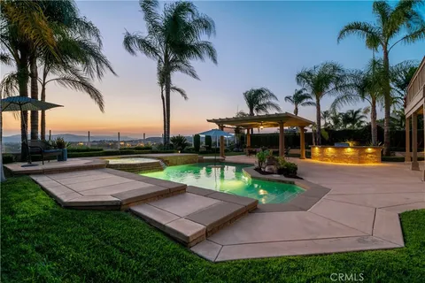 38925 Cherry Point Lane, Murrieta, CA MLS: SW25073100