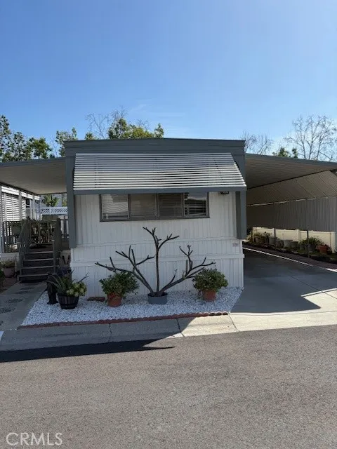 14851 Jeffrey Road Unit 202, Irvine, CA MLS: OC25062539
