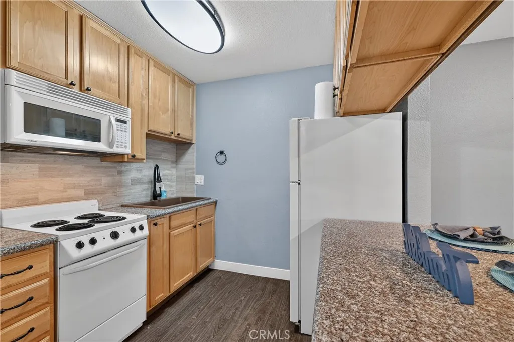 Additional image 20 of 28661 Via Las Flores Unit 307, Murrieta, CA 92563