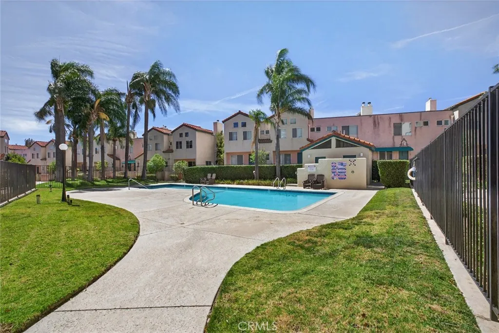 Additional image 41 of 13901 Olive View Lane Unit 14, Sylmar, CA 91342